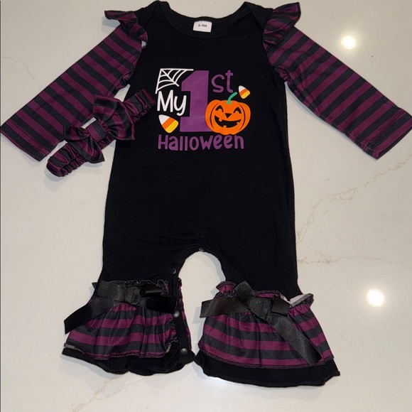 Baby Girl Halloween Onesie - Picture 1 of 3